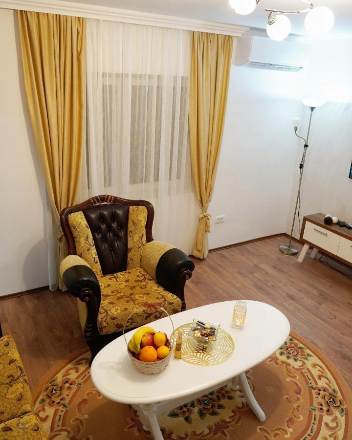 Apartments Manitovac M Niksic Luaran gambar