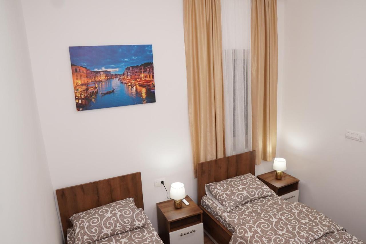 Apartments Manitovac M Niksic Luaran gambar