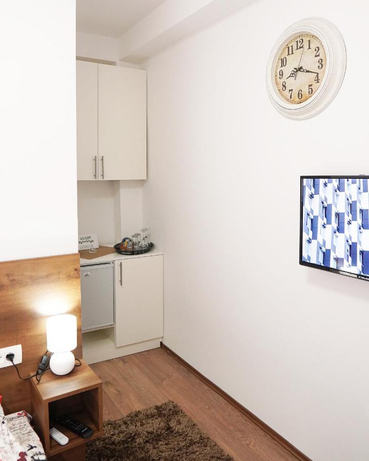 Apartments Manitovac M Niksic Luaran gambar